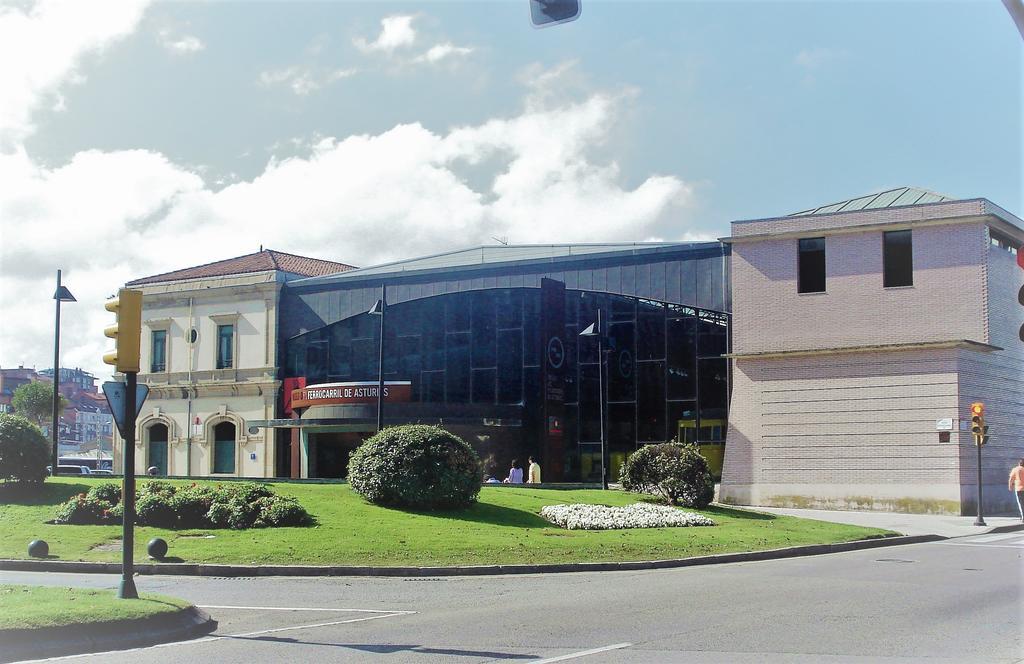 Espacio Gijon Poniente Экстерьер фото